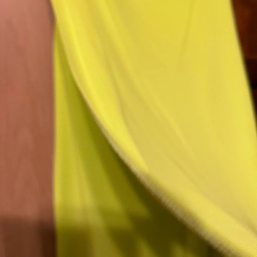 Worthington size M like new. Color lemon - Picture 5 of 5